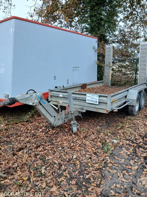 REMORQUE PORTE ENGINS - Reboque plataforma/ Caixa aberta: foto 3 REMORQUE PORTE ENGINS - Reboque plataforma/ Caixa aberta: foto 3