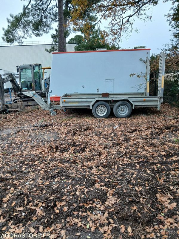 REMORQUE PORTE ENGINS - Reboque plataforma/ Caixa aberta: foto 2 REMORQUE PORTE ENGINS - Reboque plataforma/ Caixa aberta: foto 2