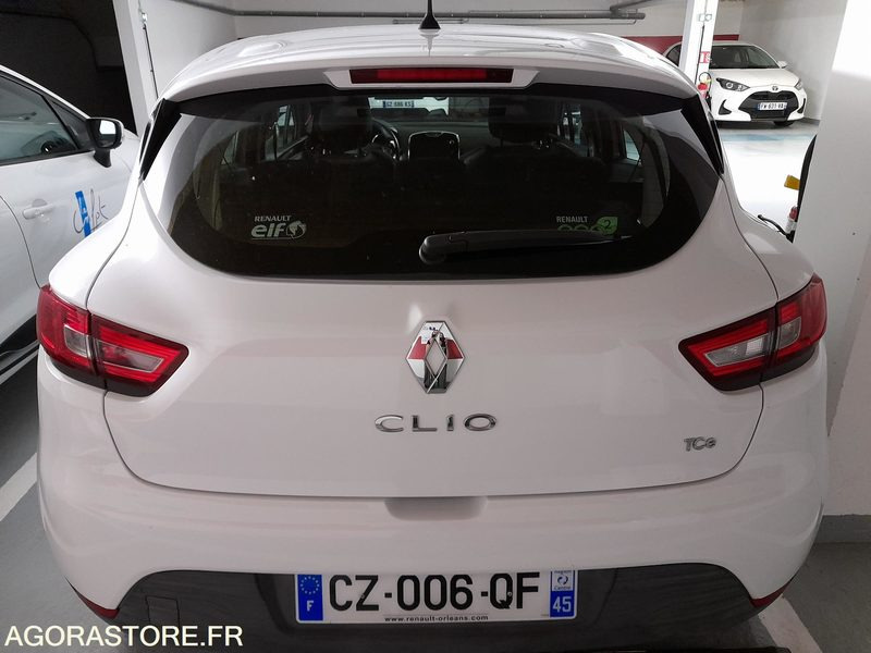 RENAULT CLIO IV - ZEN 09E E5 - 83985kms - 2013 - Automóvel: foto 2 RENAULT CLIO IV - ZEN 09E E5 - 83985kms - 2013 - Automóvel: foto 2