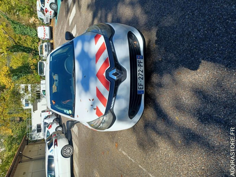 RENAULT CLIO SOCIETE / REF SCP : 1032 - Automóvel: foto 1 RENAULT CLIO SOCIETE / REF SCP : 1032 - Automóvel: foto 1