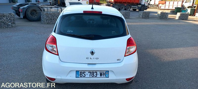 RENAULT CLIO SOCIETE de 2011 - 203 500 km (R30359) - Automóvel: foto 3 RENAULT CLIO SOCIETE de 2011 - 203 500 km (R30359) - Automóvel: foto 3