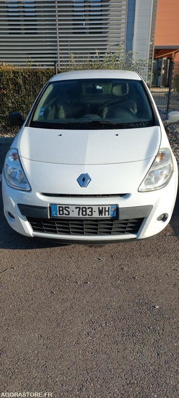 RENAULT CLIO SOCIETE de 2011 - 203 500 km (R30359) - Automóvel: foto 2 RENAULT CLIO SOCIETE de 2011 - 203 500 km (R30359) - Automóvel: foto 2