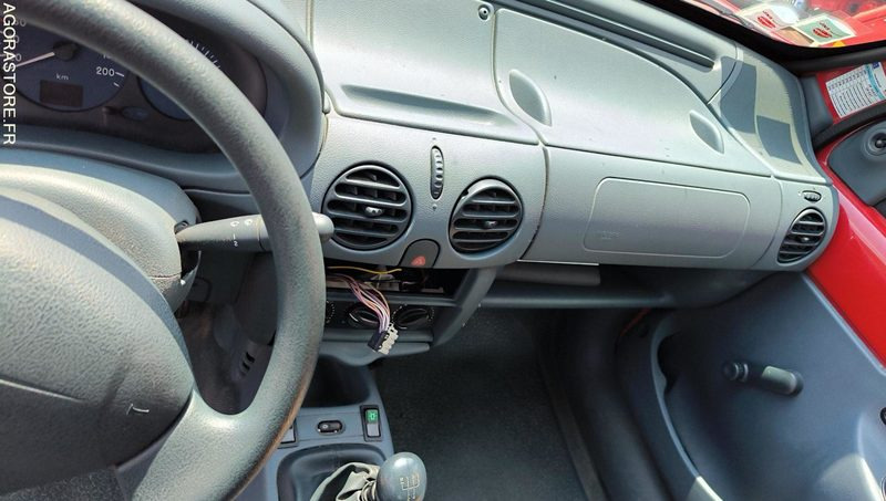 RENAULT KANGOO 1 PHASE 1 1,9L D 65CV - 2001 - 124560kms - Furgão compacto: foto 4 RENAULT KANGOO 1 PHASE 1 1,9L D 65CV - 2001 - 124560kms - Furgão compacto: foto 4