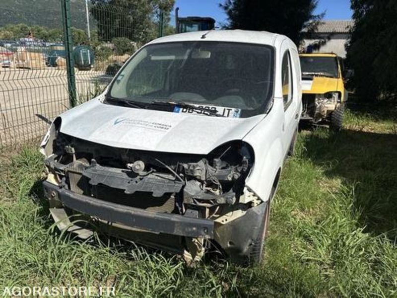 RENAULT KANGOO - 2010 - 230000KM - BB322JT - Furgão compacto: foto 1 RENAULT KANGOO - 2010 - 230000KM - BB322JT - Furgão compacto: foto 1