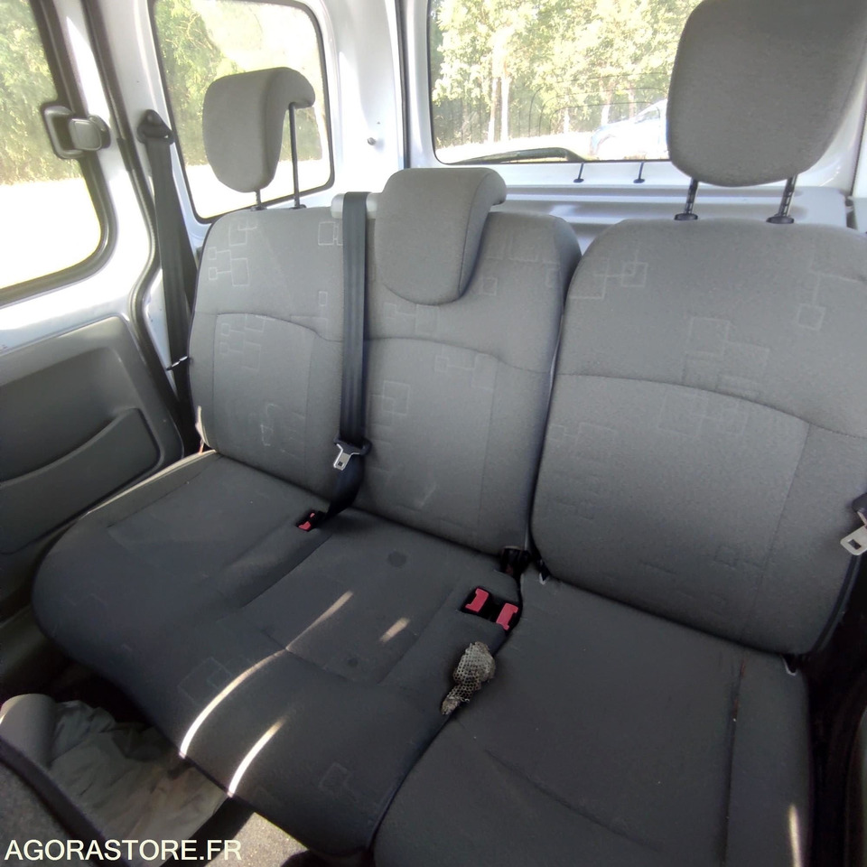 Furgão compacto RENAULT KANGOO GENERATION AIZEE 1.5 DCI 70 CV: foto 10