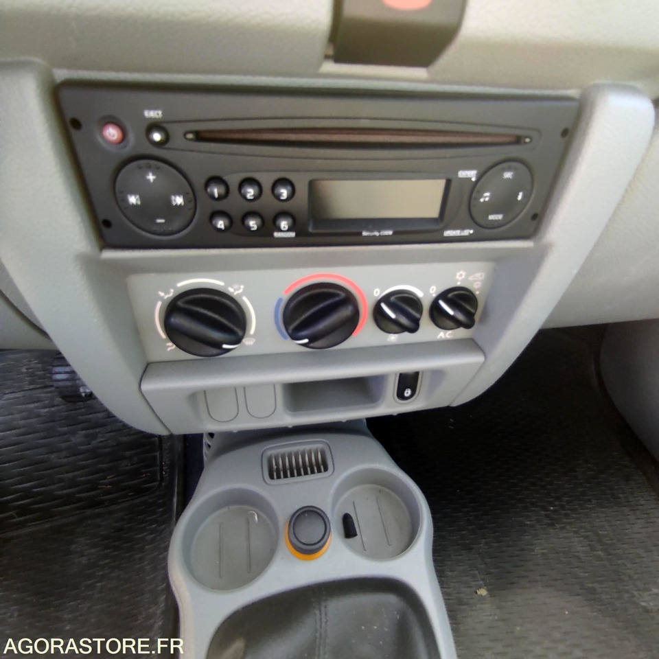Furgão compacto RENAULT KANGOO GENERATION AIZEE 1.5 DCI 70 CV: foto 14