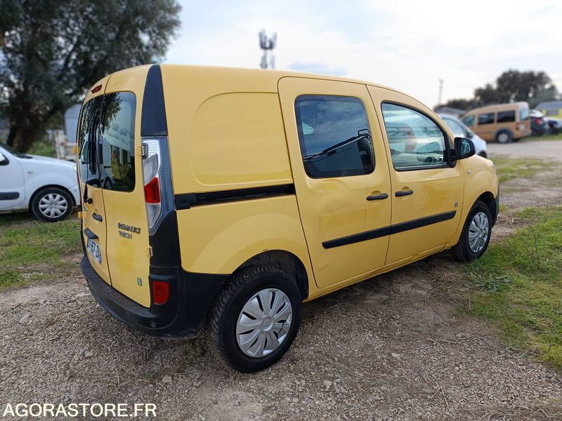 RENAULT KANGOO II ZE ELECTRIQUE - 2016 -73850KMS - Furgão compacto, Carrinha elétrica: foto 4 RENAULT KANGOO II ZE ELECTRIQUE - 2016 -73850KMS - Furgão compacto, Carrinha elétrica: foto 4