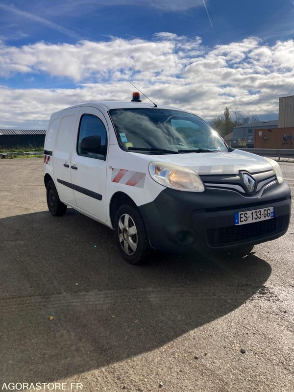RENAULT KANGOO diesel - Année 2017 - 330 000 km - Furgão compacto: foto 3 RENAULT KANGOO diesel - Année 2017 - 330 000 km - Furgão compacto: foto 3