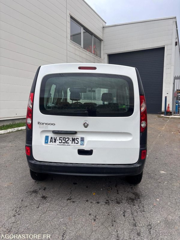 RENAULT - Kangoo- année 2010- 96000 kms - Diesel - Automóvel: foto 3 RENAULT - Kangoo- année 2010- 96000 kms - Diesel - Automóvel: foto 3