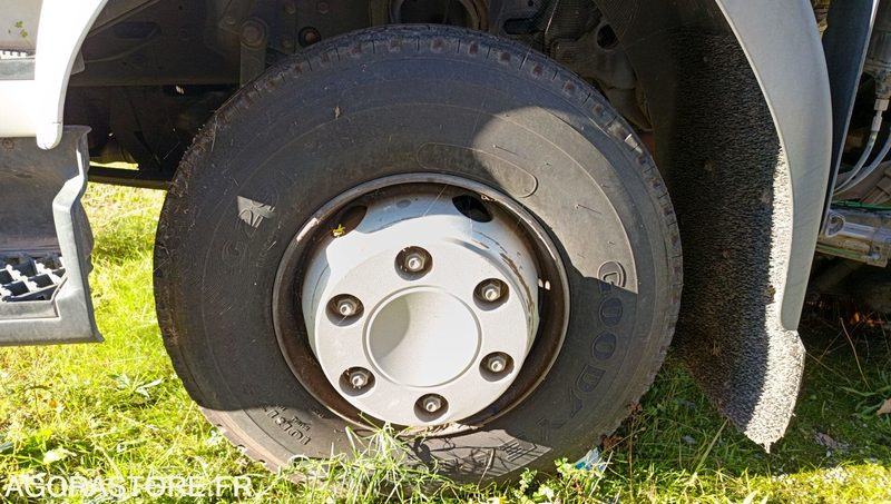 Locação de RENAULT MAJOR SCARAB - 2007 - 4730h RENAULT MAJOR SCARAB - 2007 - 4730h: foto 19 Locação de RENAULT MAJOR SCARAB - 2007 - 4730h RENAULT MAJOR SCARAB - 2007 - 4730h: foto 19