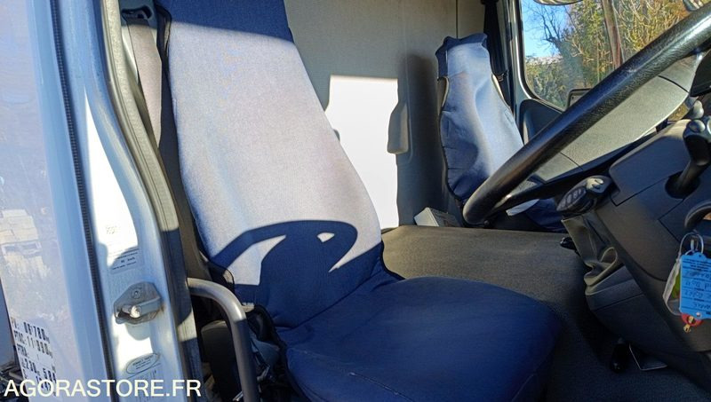 Locação de RENAULT MAJOR SCARAB - 2007 - 4730h RENAULT MAJOR SCARAB - 2007 - 4730h: foto 18 Locação de RENAULT MAJOR SCARAB - 2007 - 4730h RENAULT MAJOR SCARAB - 2007 - 4730h: foto 18