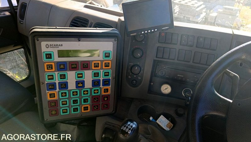 Locação de RENAULT MAJOR SCARAB - 2007 - 4730h RENAULT MAJOR SCARAB - 2007 - 4730h: foto 7 Locação de RENAULT MAJOR SCARAB - 2007 - 4730h RENAULT MAJOR SCARAB - 2007 - 4730h: foto 7