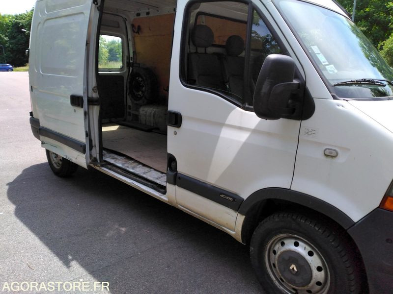 RENAULT MASTER 158451kms - 2007 - Furgão: foto 3 RENAULT MASTER 158451kms - 2007 - Furgão: foto 3