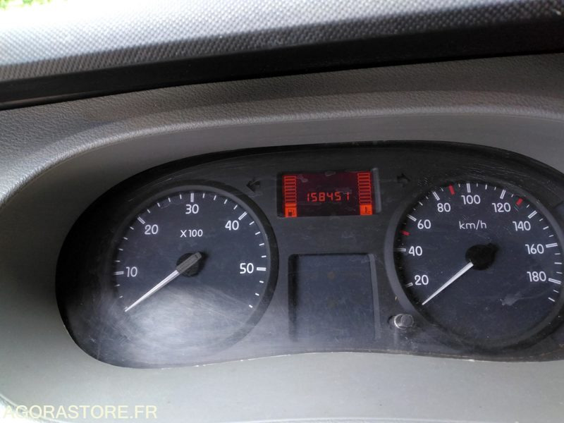 RENAULT MASTER 158451kms - 2007 - Furgão: foto 2 RENAULT MASTER 158451kms - 2007 - Furgão: foto 2