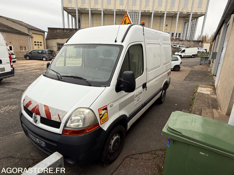 RENAULT MASTER - 2005 - 190100KM - Furgão: foto 3 RENAULT MASTER - 2005 - 190100KM - Furgão: foto 3