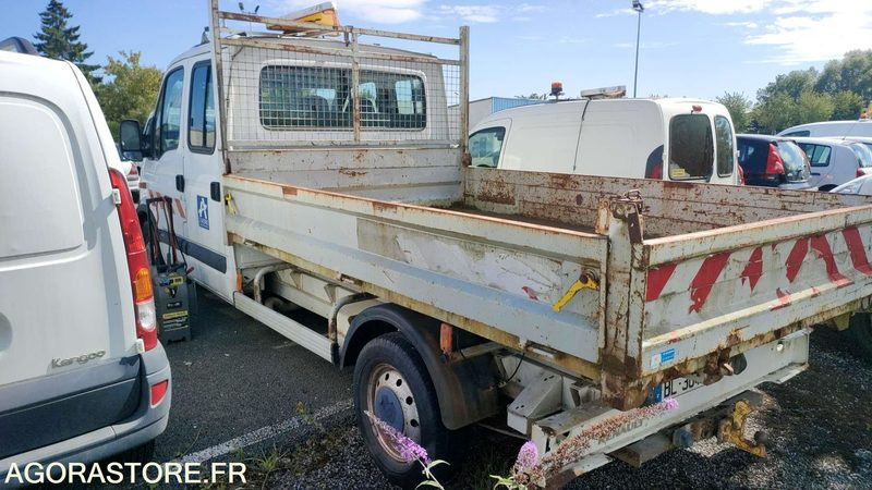RENAULT MASTER - 2008 - 277903 KM - Furgão: foto 4 RENAULT MASTER - 2008 - 277903 KM - Furgão: foto 4