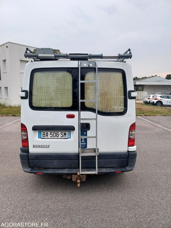RENAULT MASTER BA506SM - 2010 / 171 977 KM - Furgão: foto 3 RENAULT MASTER BA506SM - 2010 / 171 977 KM - Furgão: foto 3