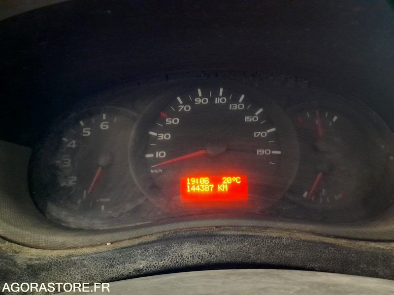 RENAULT MASTER BENNE 3.5 T DF-684-KT - Furgão basculante: foto 5 RENAULT MASTER BENNE 3.5 T DF-684-KT - Furgão basculante: foto 5
