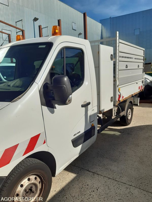RENAULT MASTER BENNE DANS L'ETAT - Furgão basculante: foto 3 RENAULT MASTER BENNE DANS L'ETAT - Furgão basculante: foto 3