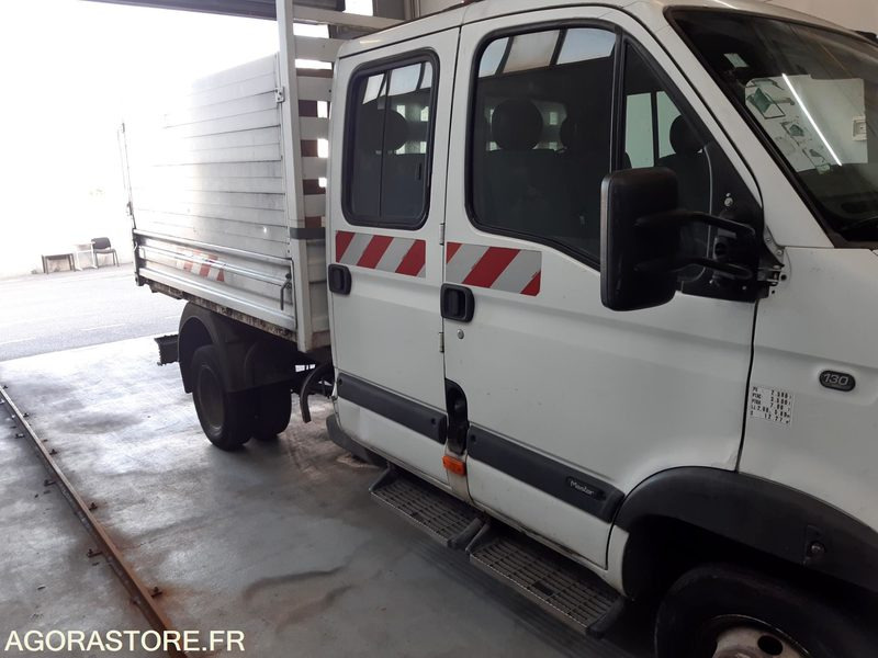 RENAULT MASTER BENNE DANS L'ETAT - Furgão basculante: foto 3 RENAULT MASTER BENNE DANS L'ETAT - Furgão basculante: foto 3