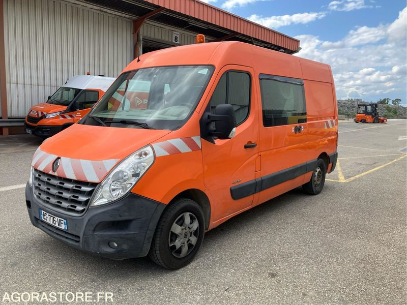 RENAULT MASTER GD CONFORT L2H2 DCI 125 - 2011 - 225401 KM - P1508911 - Furgão: foto 1 RENAULT MASTER GD CONFORT L2H2 DCI 125 - 2011 - 225401 KM - P1508911 - Furgão: foto 1