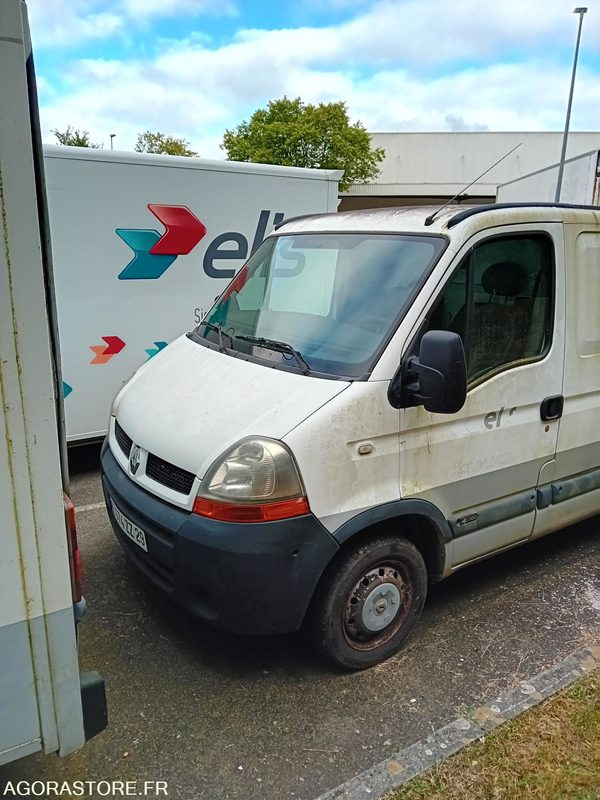 RENAULT MASTER II 2004 - Furgão: foto 3 RENAULT MASTER II 2004 - Furgão: foto 3