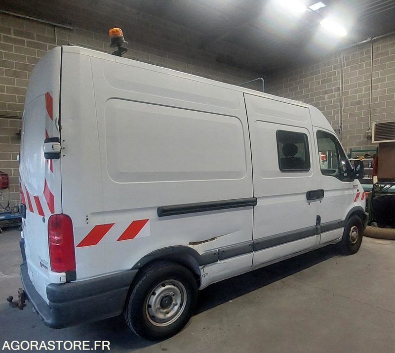 RENAULT MASTER II L2H2 94527 kms 1998 - Furgão: foto 2 RENAULT MASTER II L2H2 94527 kms 1998 - Furgão: foto 2