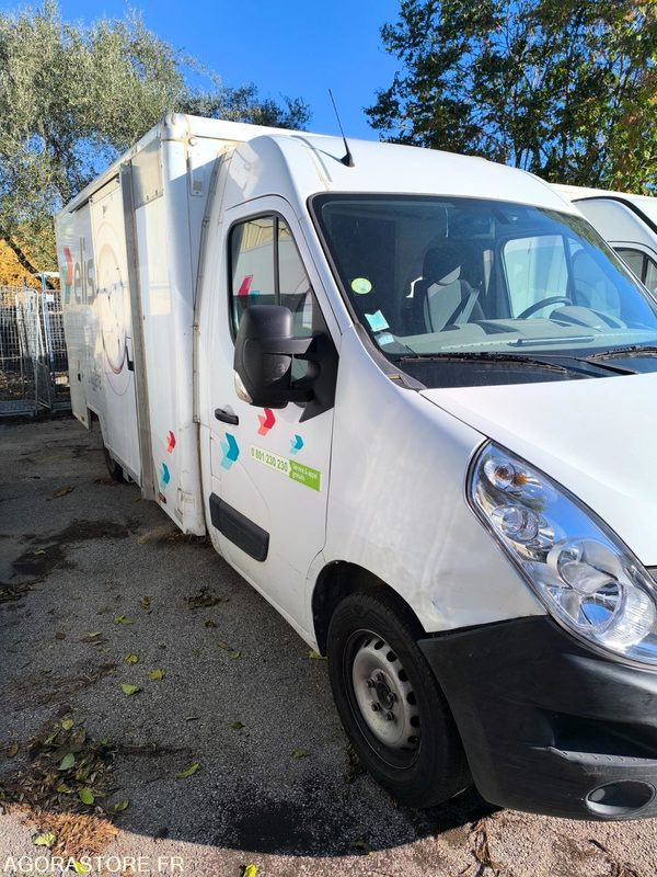 RENAULT MASTER III - 2017 - 239581 Kms - Furgão: foto 3 RENAULT MASTER III - 2017 - 239581 Kms - Furgão: foto 3