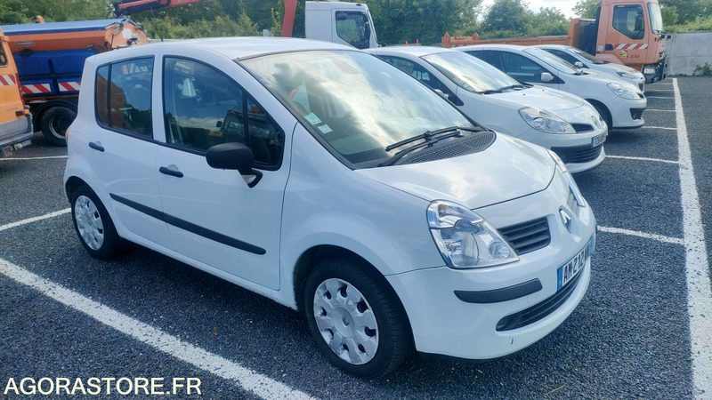 RENAULT MODUS - 2006 - 234527kms - Automóvel: foto 3 RENAULT MODUS - 2006 - 234527kms - Automóvel: foto 3