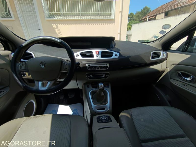 Automóvel RENAULT SCENIC - 2009 - 154900KMS: foto 12