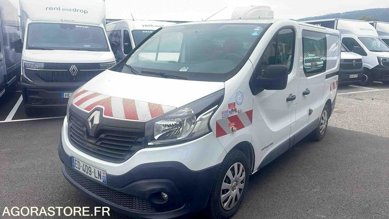RENAULT TRAFIC - 2016 - 100335KM - ED409LN - Furgão: foto 1 RENAULT TRAFIC - 2016 - 100335KM - ED409LN - Furgão: foto 1