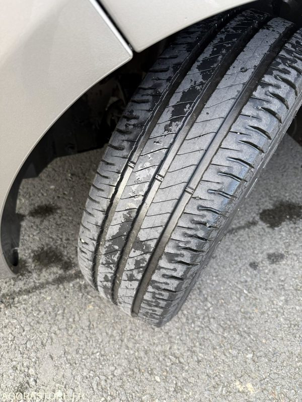 Locação de RENAULT TRAFIC - 2016 - 229166km - ED-682-NH RENAULT TRAFIC - 2016 - 229166km - ED-682-NH: foto 10 Locação de RENAULT TRAFIC - 2016 - 229166km - ED-682-NH RENAULT TRAFIC - 2016 - 229166km - ED-682-NH: foto 10