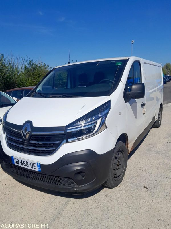 RENAULT TRAFIC - 2021 - 35781 Kms - Furgão: foto 1 RENAULT TRAFIC - 2021 - 35781 Kms - Furgão: foto 1