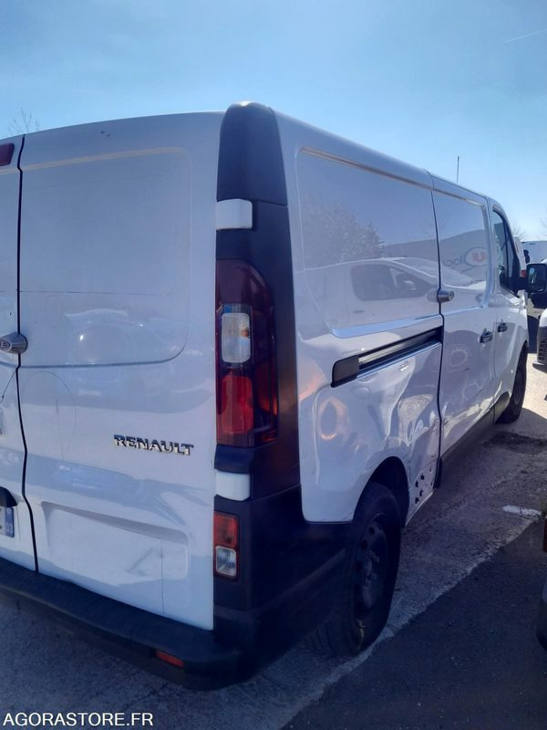 RENAULT TRAFIC - 2021 - 35781 Kms - Furgão: foto 4 RENAULT TRAFIC - 2021 - 35781 Kms - Furgão: foto 4