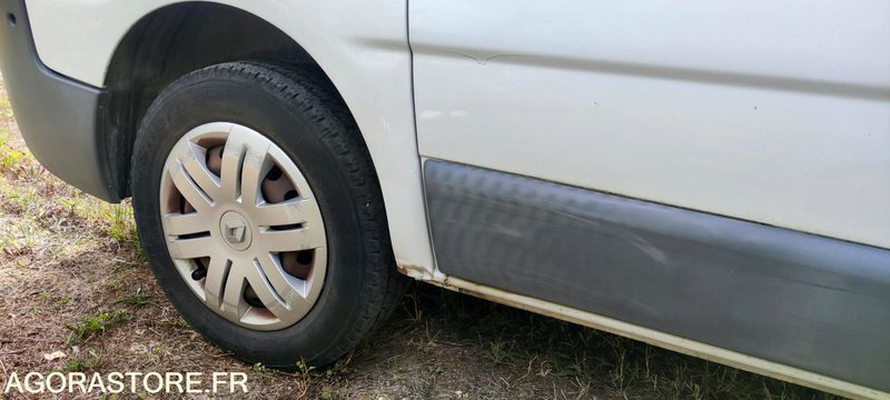 RENAULT TRAFIC II - Micro-ônibus, Furgão de passageiros: foto 3 RENAULT TRAFIC II - Micro-ônibus, Furgão de passageiros: foto 3