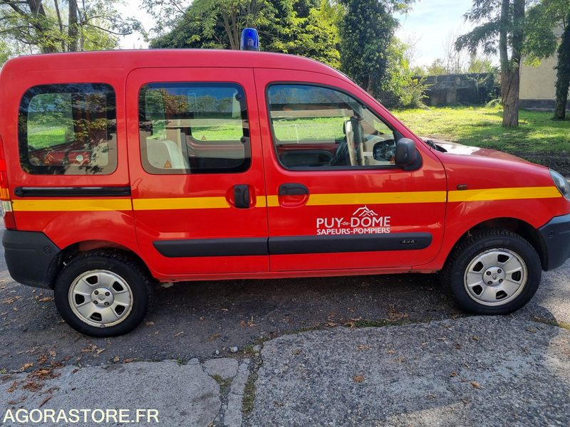 Reanult Kangoo 4x4 - 7353 XZ 63 - 2005 - Furgão compacto: foto 4 Reanult Kangoo 4x4 - 7353 XZ 63 - 2005 - Furgão compacto: foto 4