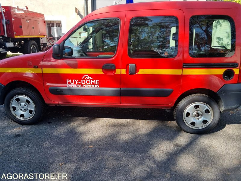 Reanult Kangoo 4x4 - 7353 XZ 63 - 2005 - Furgão compacto: foto 2 Reanult Kangoo 4x4 - 7353 XZ 63 - 2005 - Furgão compacto: foto 2