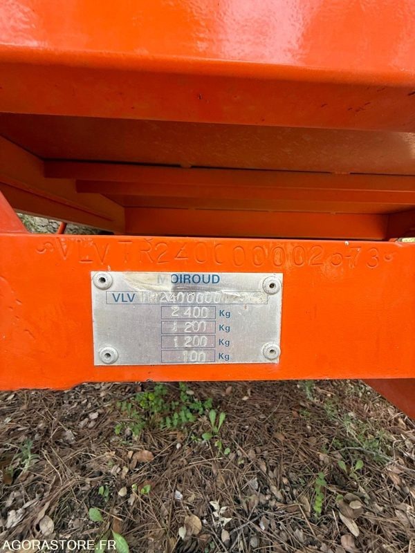 REMORQUE MOIROUD - Reboque: foto 2 REMORQUE MOIROUD - Reboque: foto 2