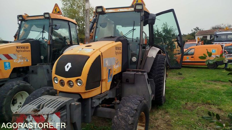 Renault Ergos 446 - 2009 - 12756h - 803CKY31 - Trator: foto 1 Renault Ergos 446 - 2009 - 12756h - 803CKY31 - Trator: foto 1