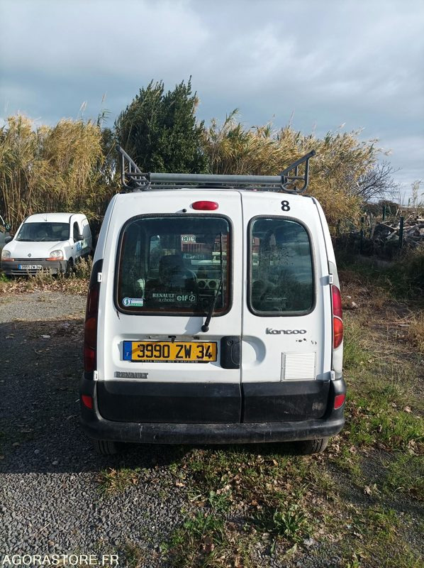 Renault Kangoo 06-2002 3990ZW34 - Furgão compacto: foto 1 Renault Kangoo 06-2002 3990ZW34 - Furgão compacto: foto 1
