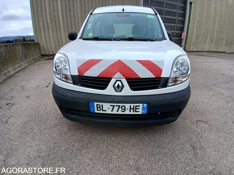 Renault Kangoo - 2005 - 94208kms - BL-779-HE - Automóvel: foto 2 Renault Kangoo - 2005 - 94208kms - BL-779-HE - Automóvel: foto 2