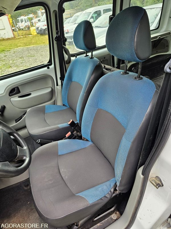 Renault Kangoo - 2007 - 197401km - 9970WQ28 - Automóvel: foto 5 Renault Kangoo - 2007 - 197401km - 9970WQ28 - Automóvel: foto 5