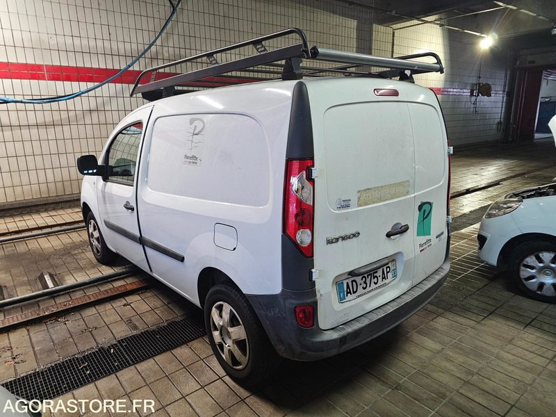 Renault Kangoo - 2009 - 39018kms - AD 375 AP - Furgão compacto: foto 4 Renault Kangoo - 2009 - 39018kms - AD 375 AP - Furgão compacto: foto 4