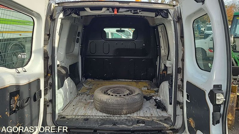 Renault Kangoo - 2011 - 130342kms - BF372BJ - Furgão compacto: foto 3 Renault Kangoo - 2011 - 130342kms - BF372BJ - Furgão compacto: foto 3