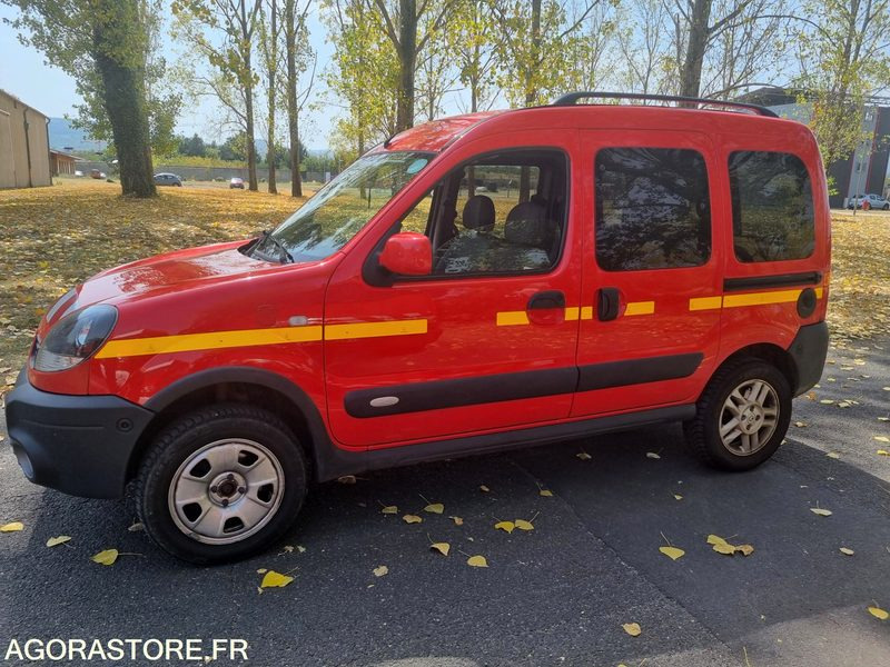 Renault Kangoo 4x4 - 9031 YE 63 - 2006 - Furgão compacto: foto 2 Renault Kangoo 4x4 - 9031 YE 63 - 2006 - Furgão compacto: foto 2
