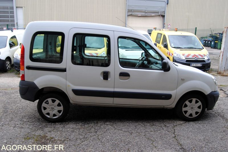 Renault Kangoo CB-654-BL - Automóvel: foto 3 Renault Kangoo CB-654-BL - Automóvel: foto 3