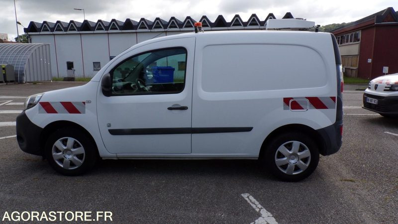 Renault Kangoo ZE DP-594-JQ (BP) - Furgão compacto, Carrinha elétrica: foto 1 Renault Kangoo ZE DP-594-JQ (BP) - Furgão compacto, Carrinha elétrica: foto 1