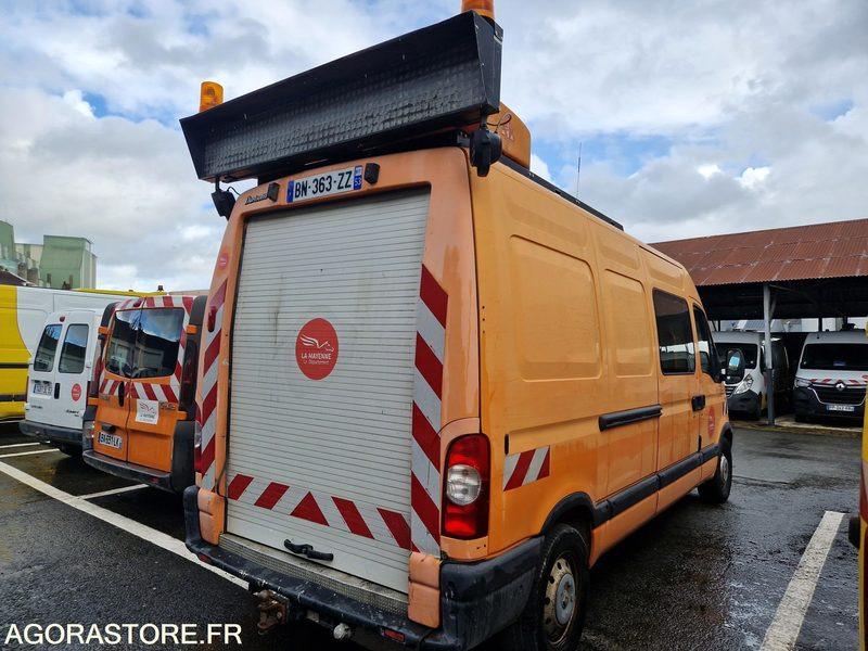 Renault Master - 195931- 2005- BN363ZZ - Furgão: foto 3 Renault Master - 195931- 2005- BN363ZZ - Furgão: foto 3