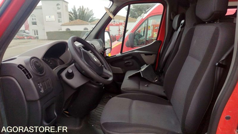 Renault Master - 2011 - Furgão: foto 4 Renault Master - 2011 - Furgão: foto 4
