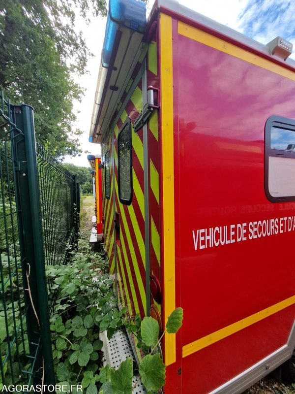 Renault Master - 2012 - 215658- CT120NL - Furgão: foto 5 Renault Master - 2012 - 215658- CT120NL - Furgão: foto 5